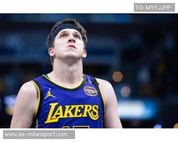 老詹复出后无球化转型展现惊人效果适应能力超乎预期的常青树